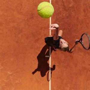 Quels contrôles réaliser avant la réception définitive d’une construction court de tennis à Fréjus ?