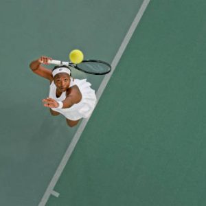 Comment gérer les eaux pluviales d’une construction court de tennis à Fréjus pendant les épisodes méditerranéens ?